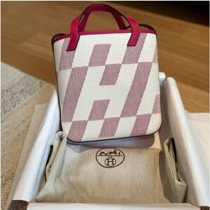 Hermès - Cabas H en Biais 27 Bag